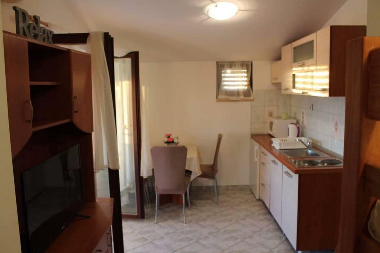 Apartmani Jaman Vrsi Kültér fotó